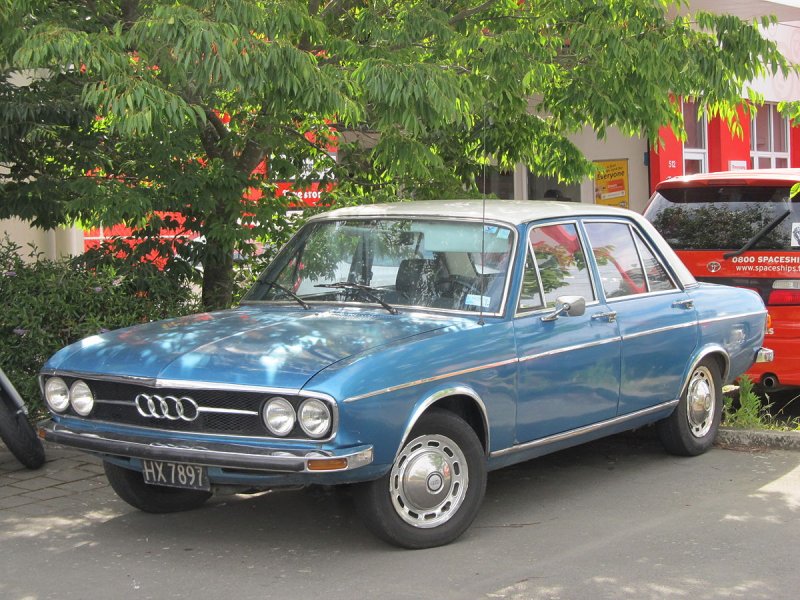 Audi 100 c1 седан