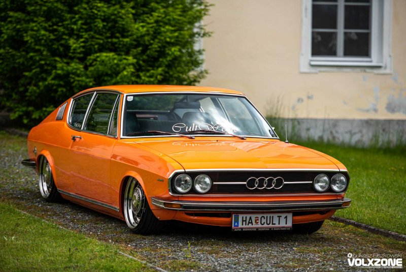 Audi 100 c1