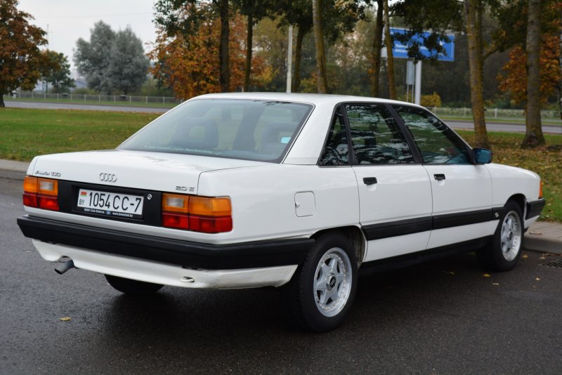 Audi 100 Coupe s