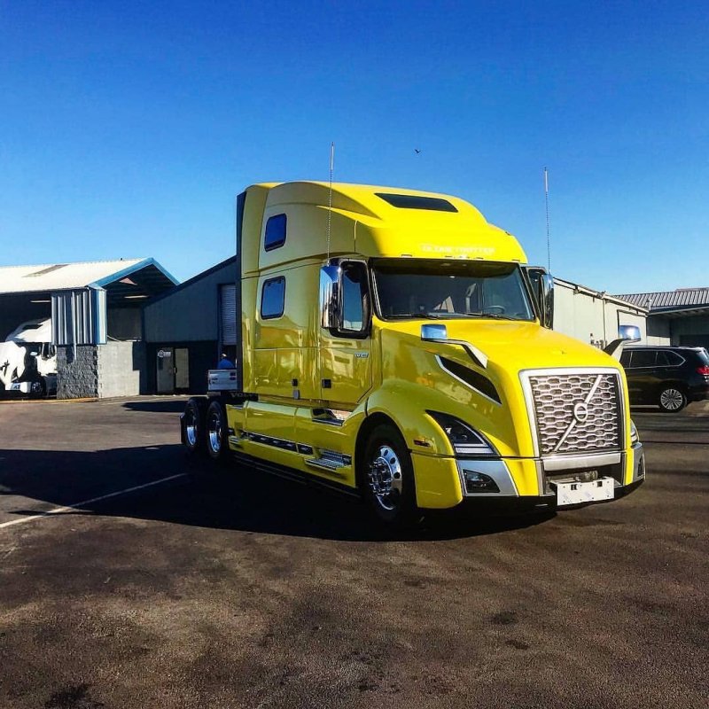 Volvo VNL 860