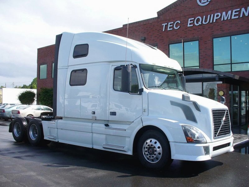 Volvo VNL 780 2013