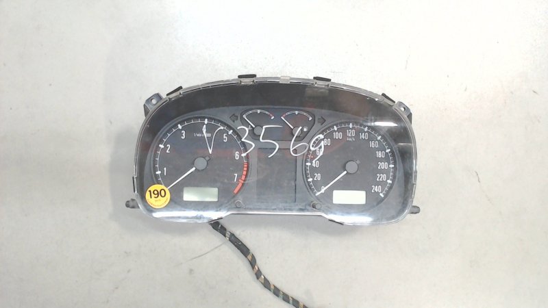 Шкода Октавия 2004 приборная панель