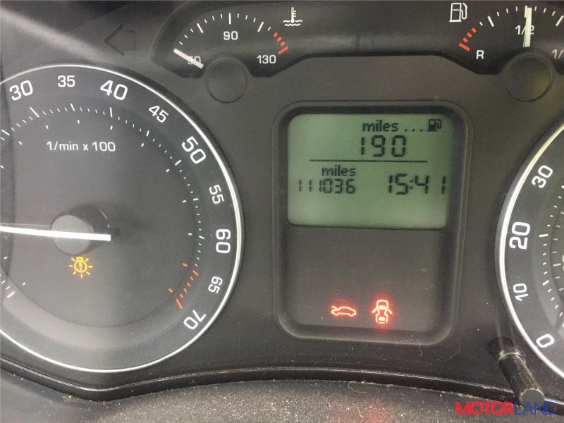 Приборная панель Октавия a4 2008