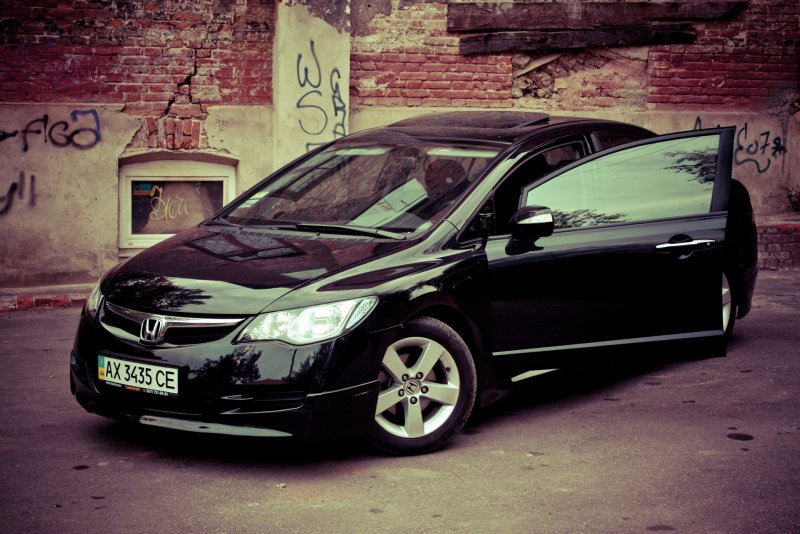 Хонда Цивик 2008 на штампах