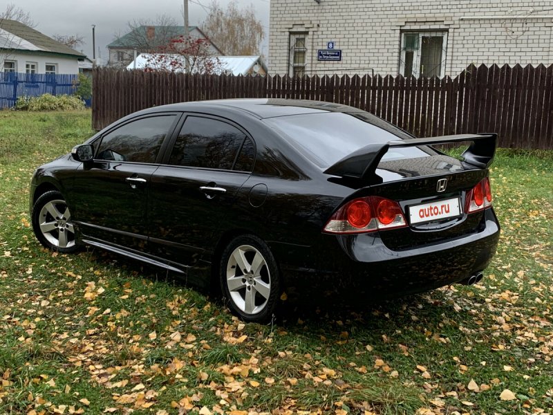 Honda Civic 8 Black