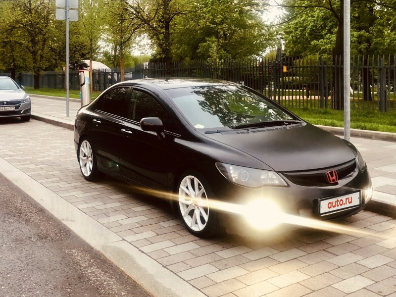 Honda Civic 8 Black