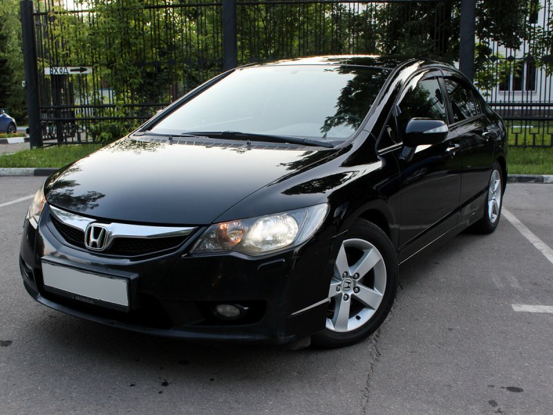 Honda Civic 8 седан 2011