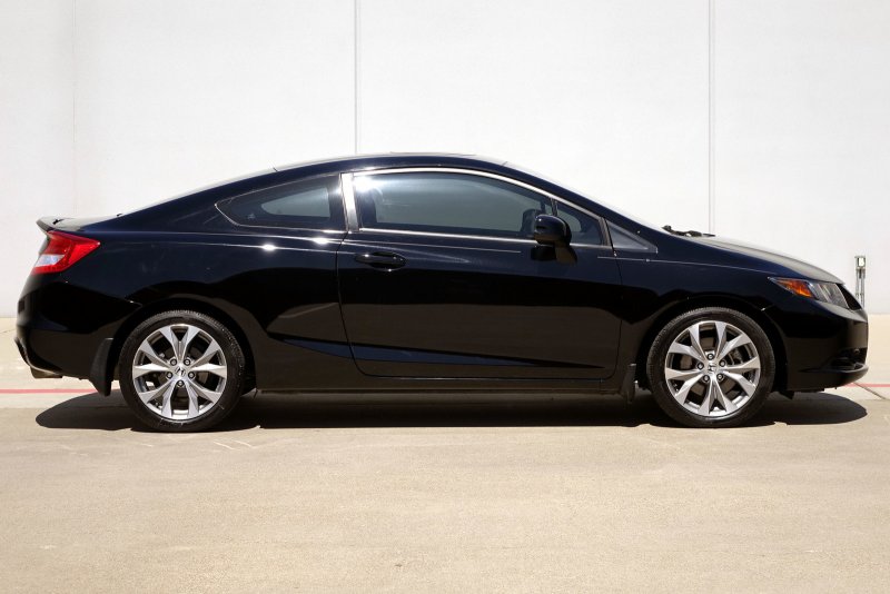 Honda Civic Black 2012