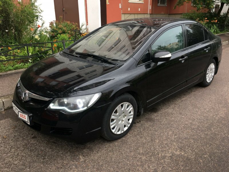 Honda Civic 8 седан черный