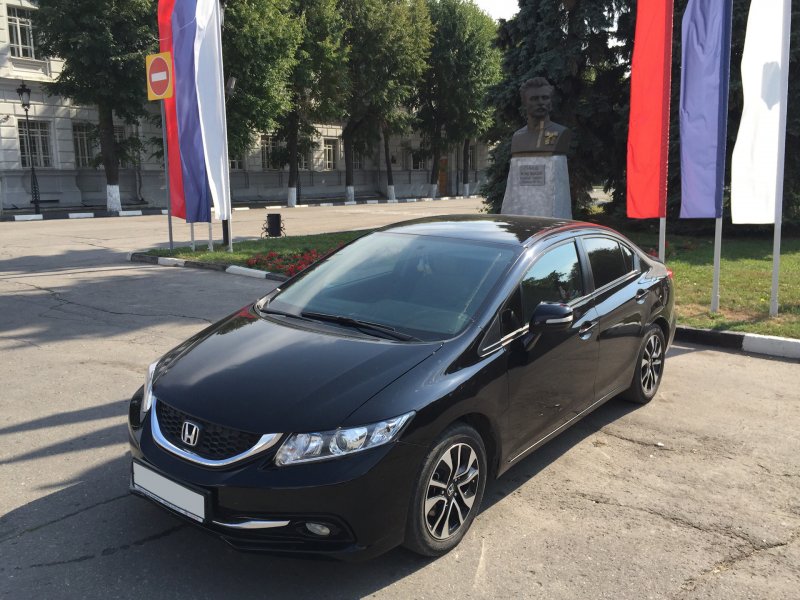 Honda Civic 4d 2013 Рестайлинг