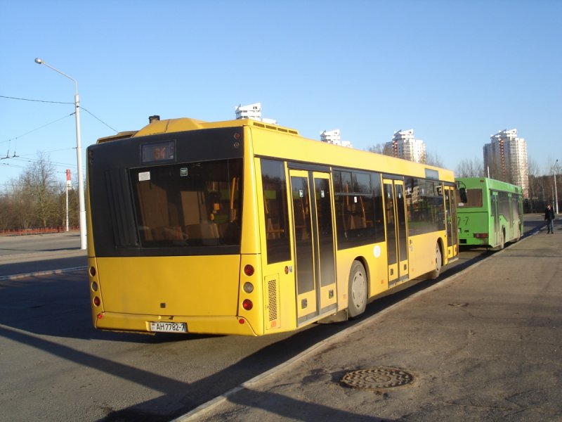 МАЗ 103