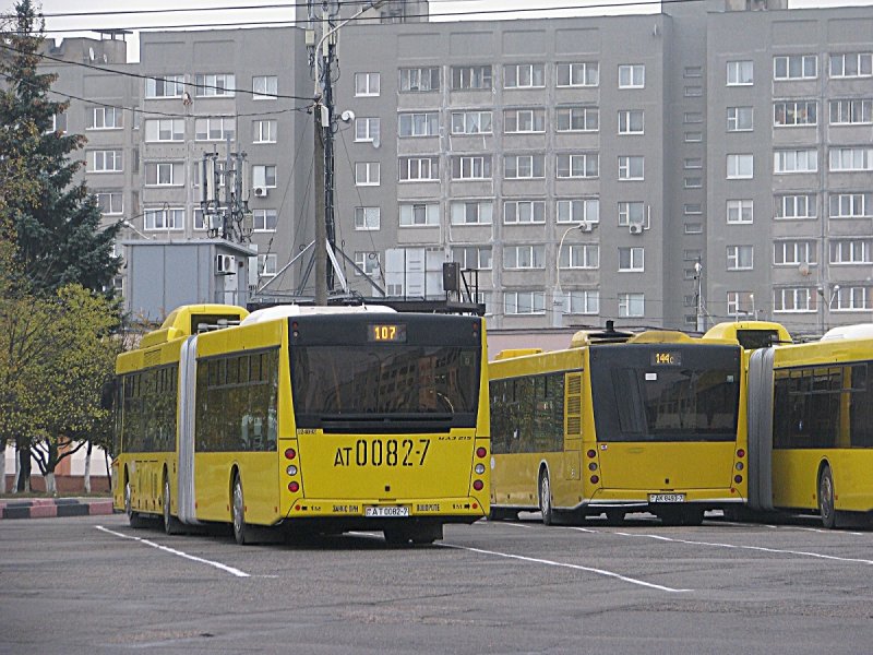 МАЗ 107 Минск