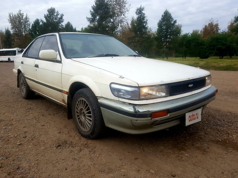 Nissan Sentra 1988