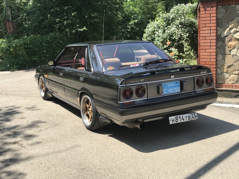 Nissan Bluebird, 1988 универсал