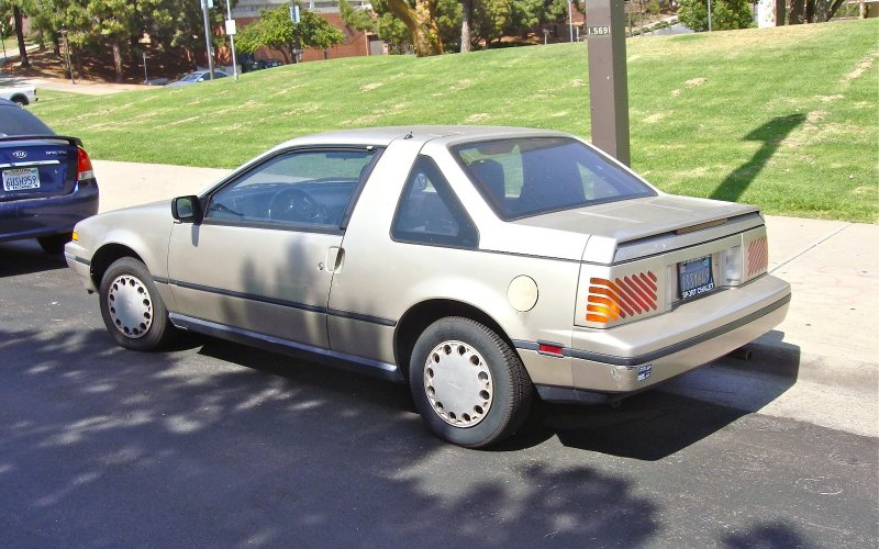 Nissan Bluebird 1988