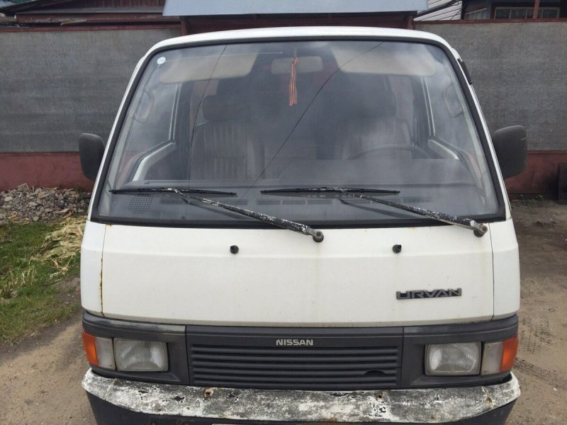 Skyline r31 седан
