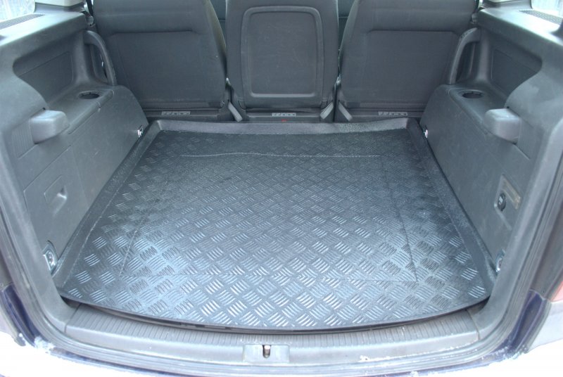 Volkswagen Touran 2018 багажник