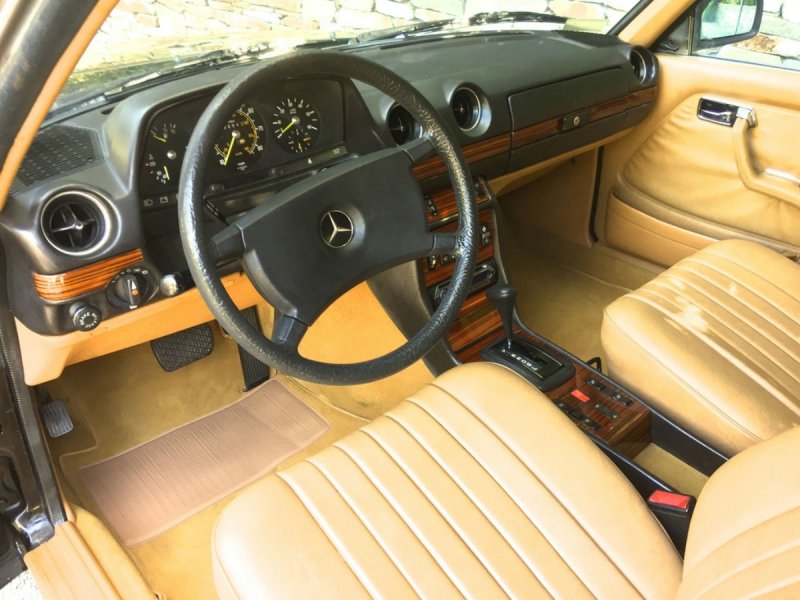 Mercedes-Benz w123