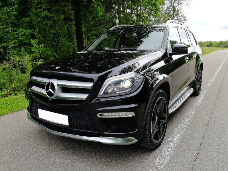 Mercedes Benz gl Black 2014
