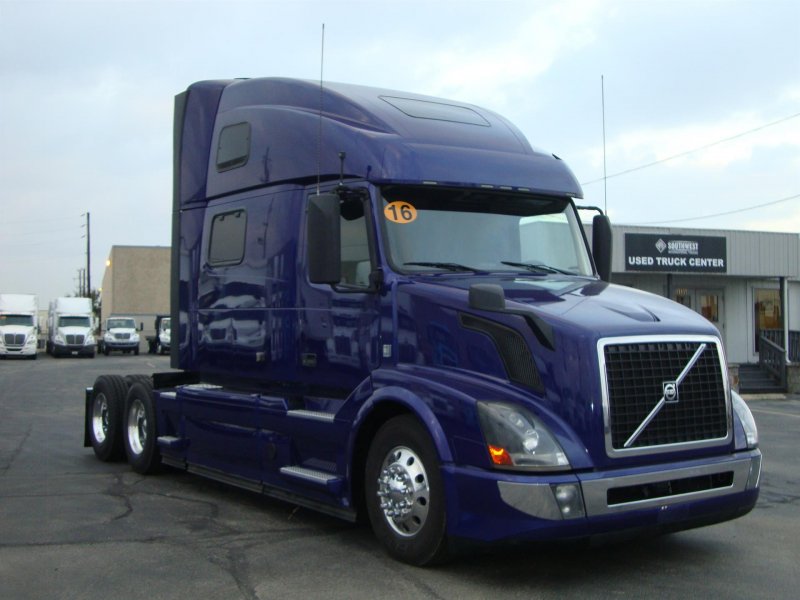 Volvo VNL 780 2015 салон