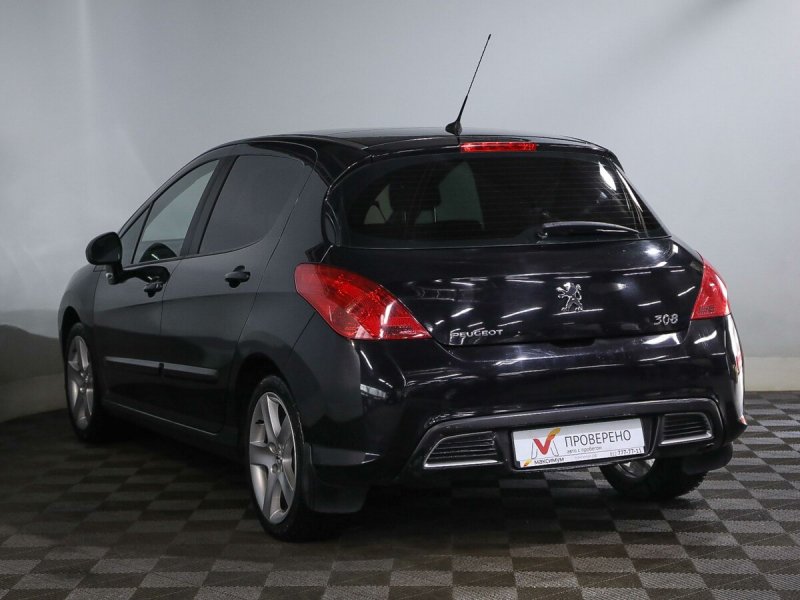 Peugeot черная маленькая