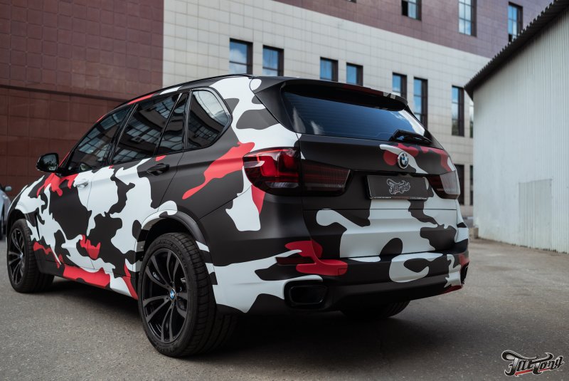 BMW x5 камуфляж
