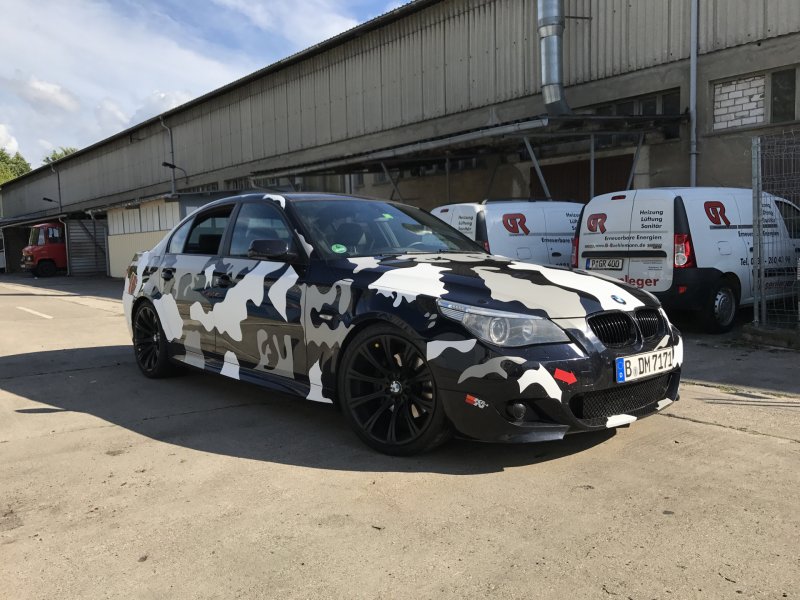BMW x7 камуфляж