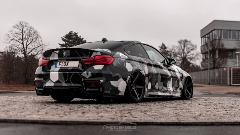 BMW m3 красный камуфляж