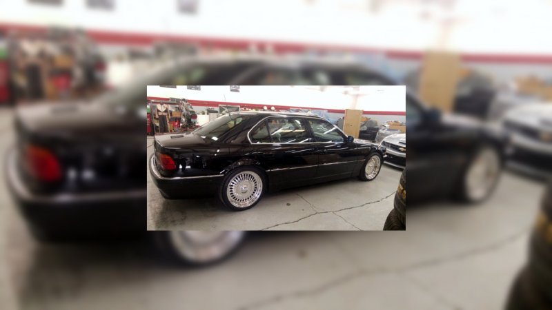 BMW 750il Tupac