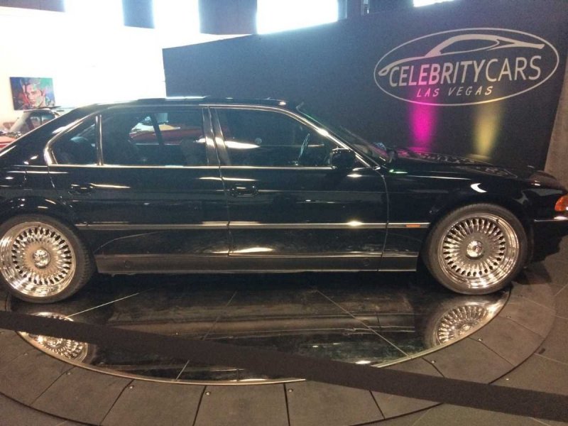 BMW 7 2pac