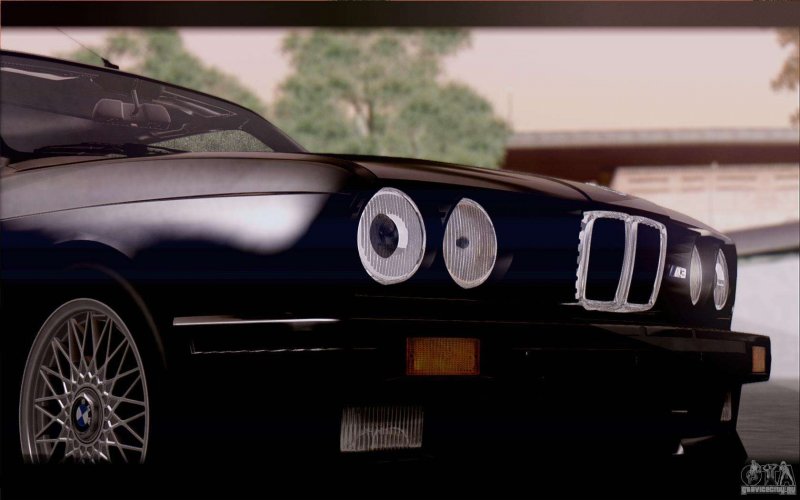 BMW e30
