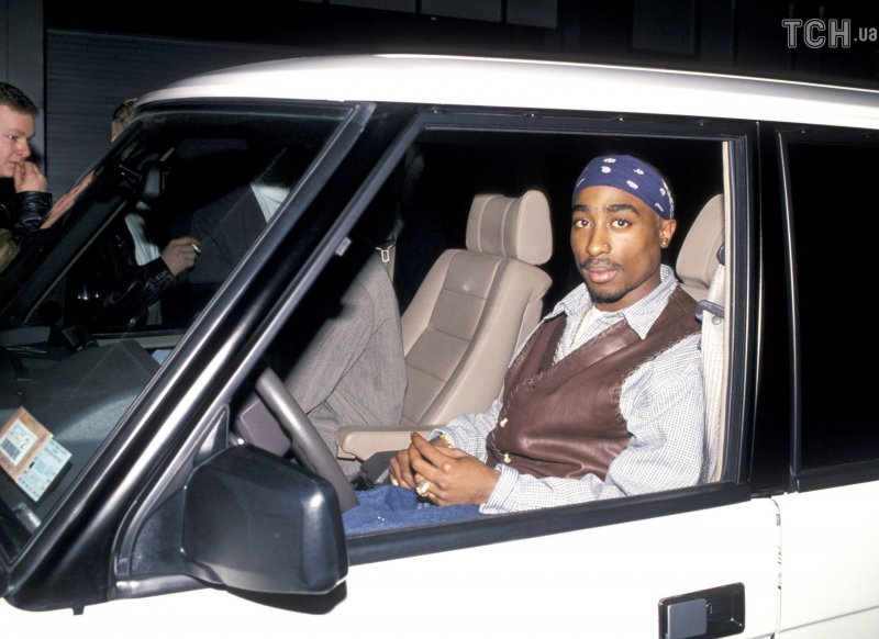 2pac на мерседесе