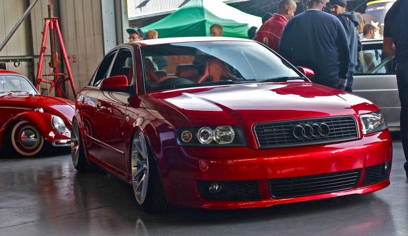 Tuning Audi a4 b6 Red