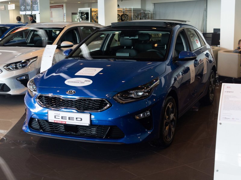 Kia Rio x-line синий