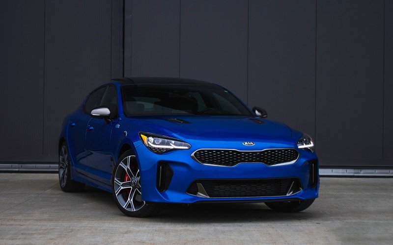 Kia Rio 2018 синяя