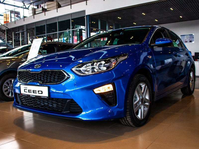 Kia Rio 2014 синяя