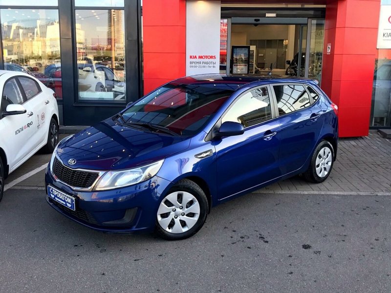 Kia Rio 2014 синяя