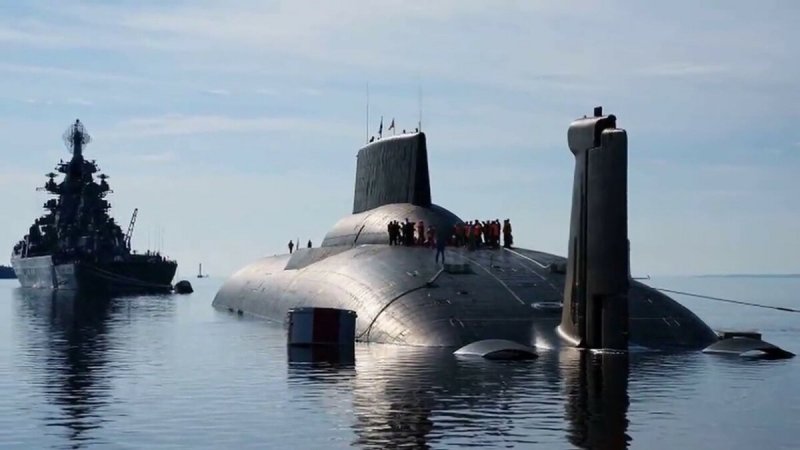Подводная лодка акула