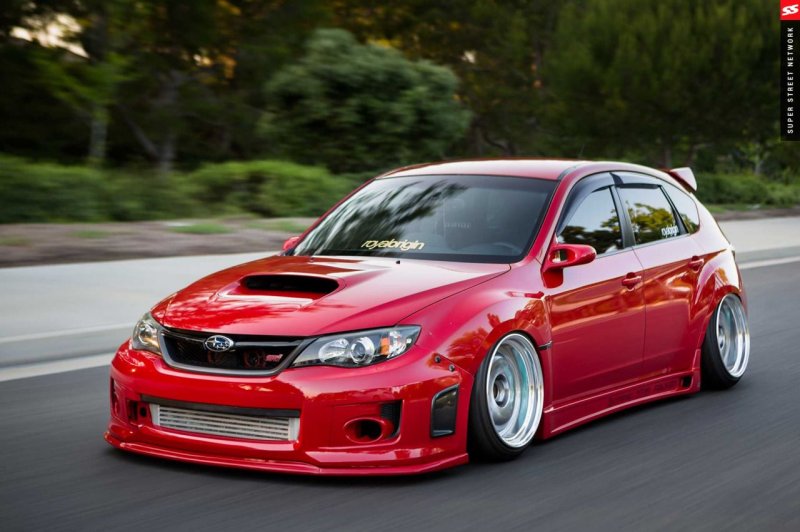 Субару Импреза WRX STI хэтчбек