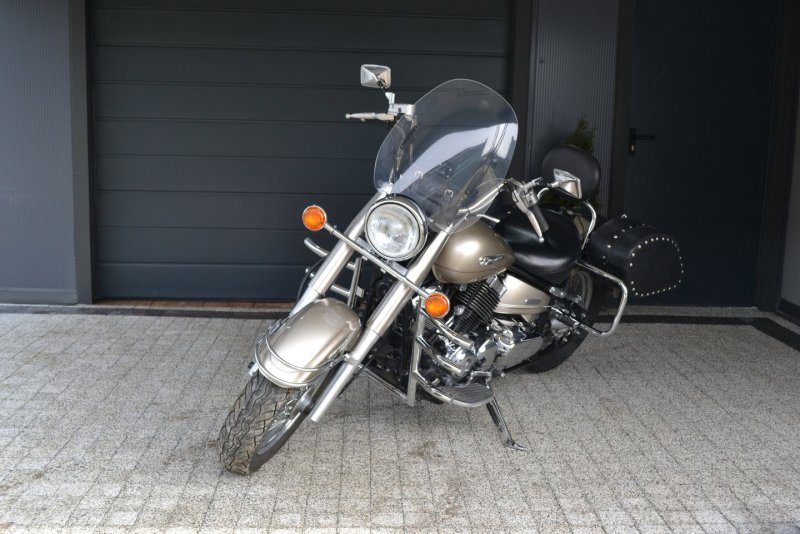 Yamaha XVS 650 Drag Star Classic