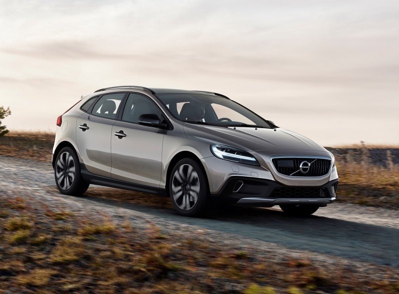 Volvo v40 Cross Country 2016