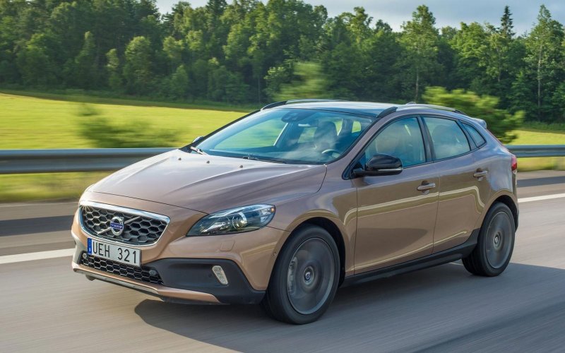 Volvo v40 Cross Country 2012