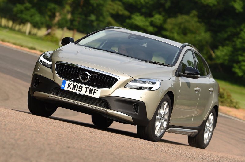 Volvo v40 Cross Country 2013
