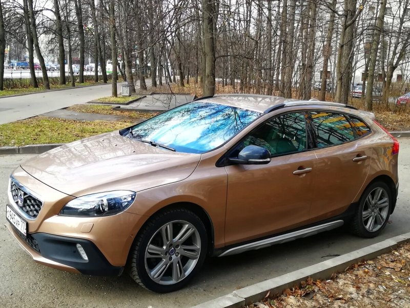 Volvo v40 Cross Country