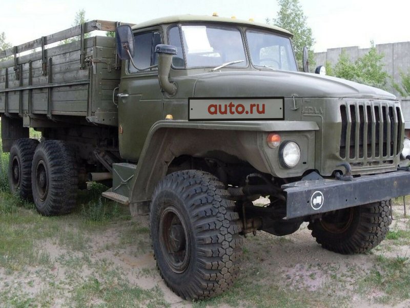 Урал 43202 военный бортовой