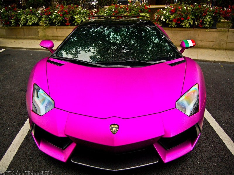 Lamborghini Aventador lp700-4 фиолетовый