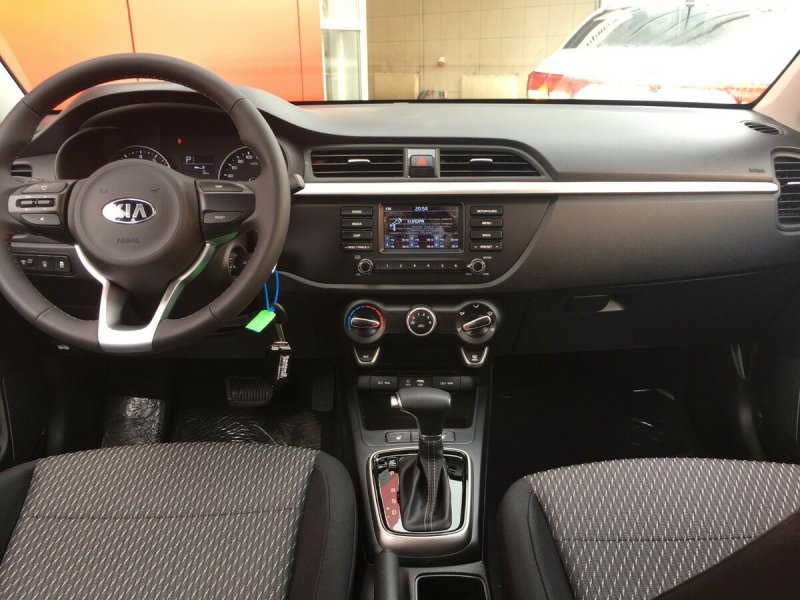 Kia Rio x-line 1.6 at
