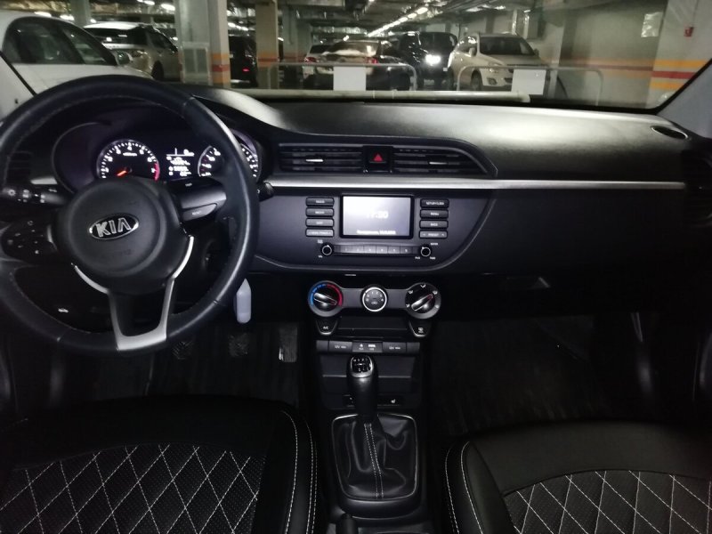 Kia Rio x-line салон комфорт
