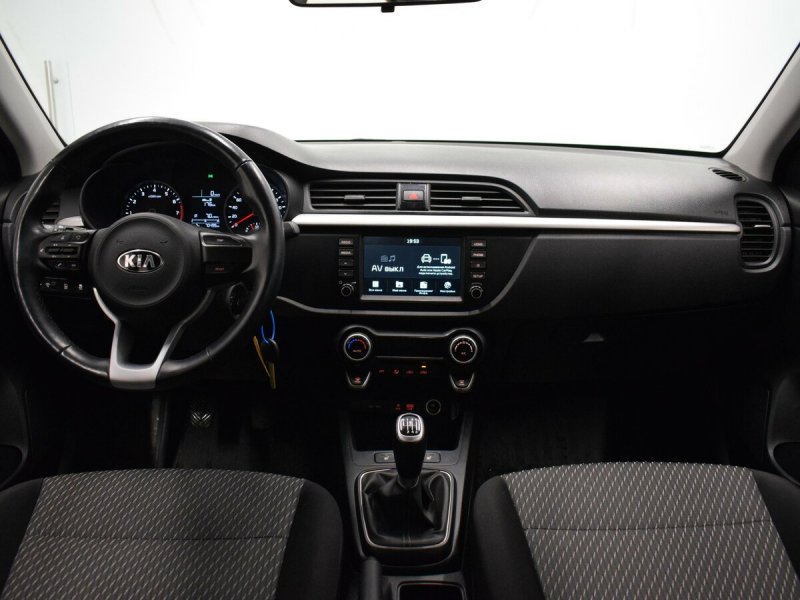 Kia Rio x 2021 комплектация комфорт