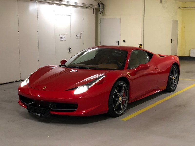 Ferrari 458 Italia Red